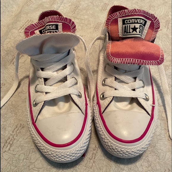 Converse Shoes - White and pink converse shoes